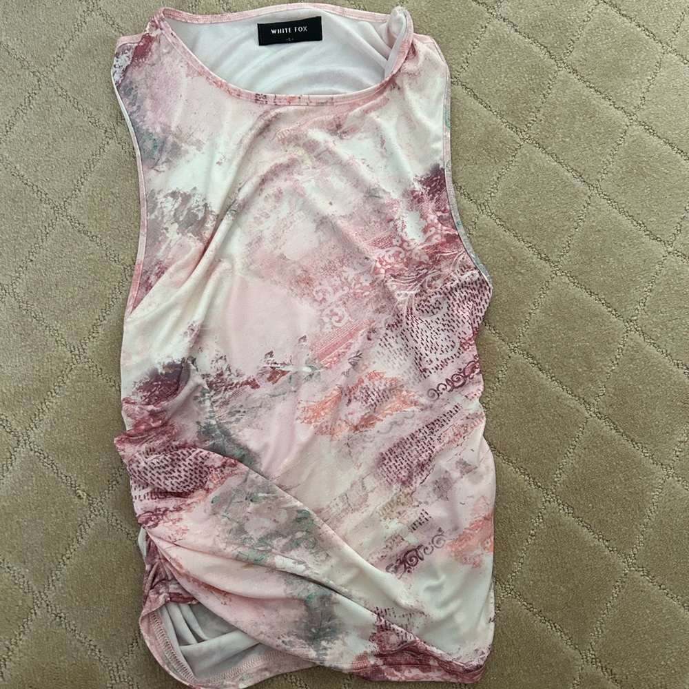 White fox tank